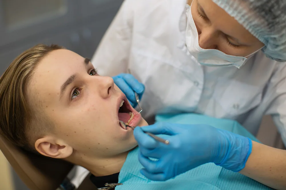 Family Dentist: Adolescent Oral Health Challenges